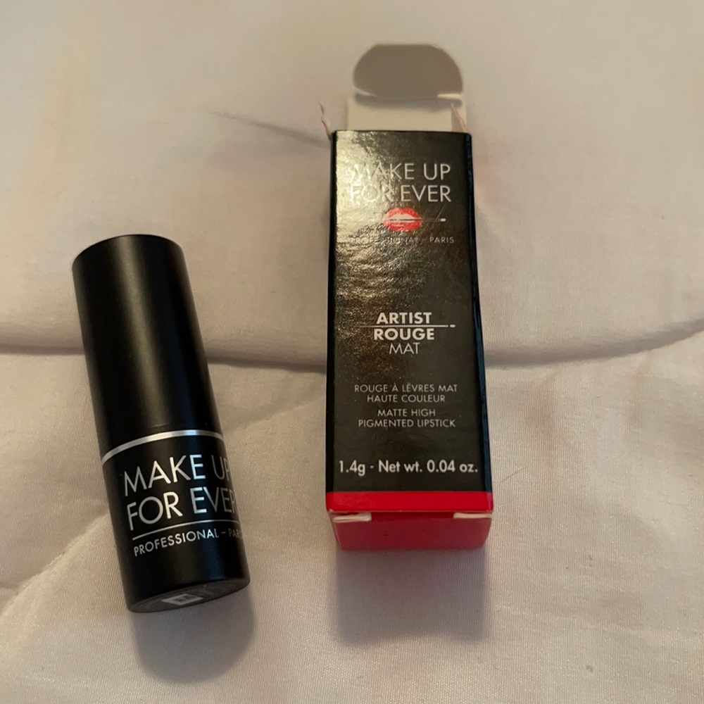 Makeup Forever | Artist Rouge Mat M401